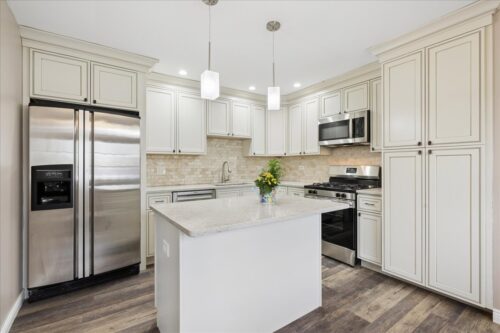 1221 Crystal Lake Road, Lake In The Hills, IL