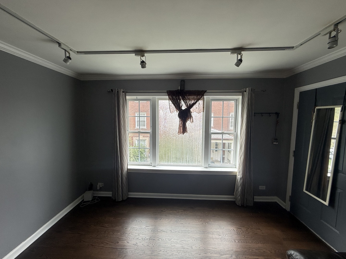 733 Dobson Street #2S, Evanston, IL