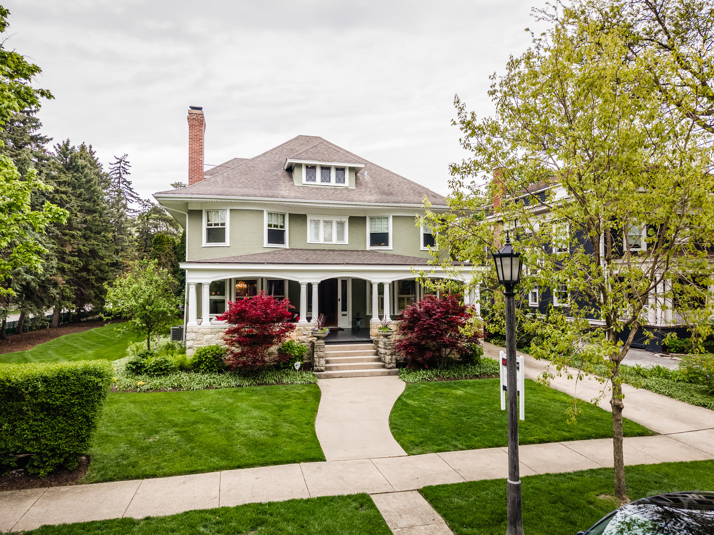 101 S Spring Avenue, La Grange, IL