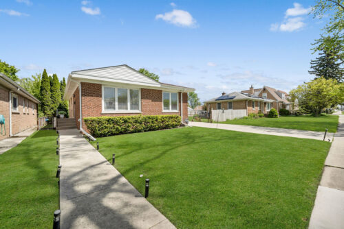 3816 Howard Street, Skokie, IL