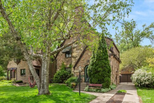 241 LeGrande Boulevard, Aurora, IL