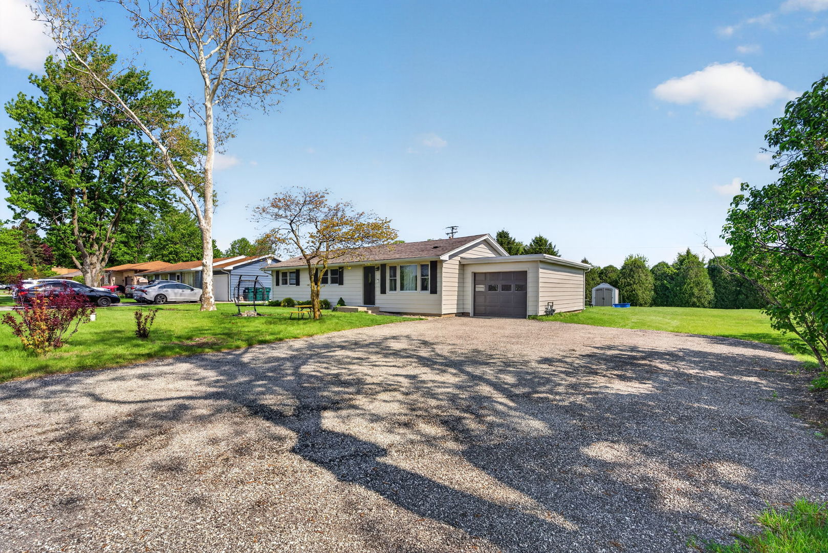 2091 W State Route 102, Bourbonnais, IL