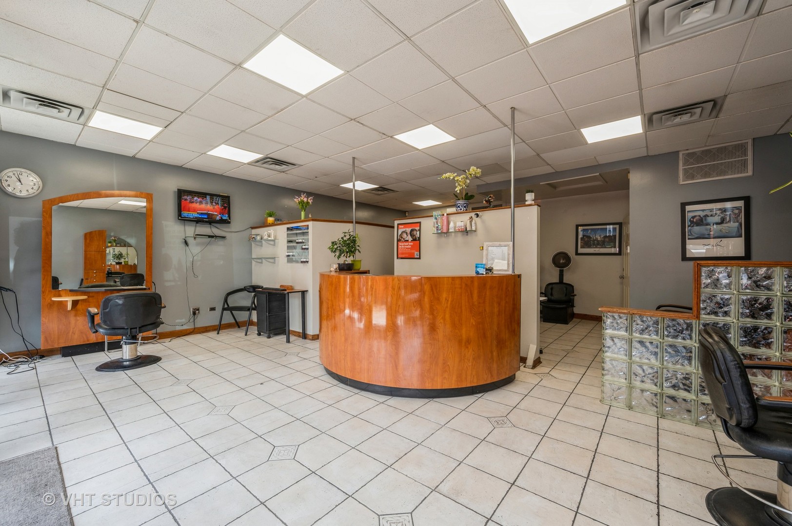 1340 W Irving Park Road #1, Chicago, IL