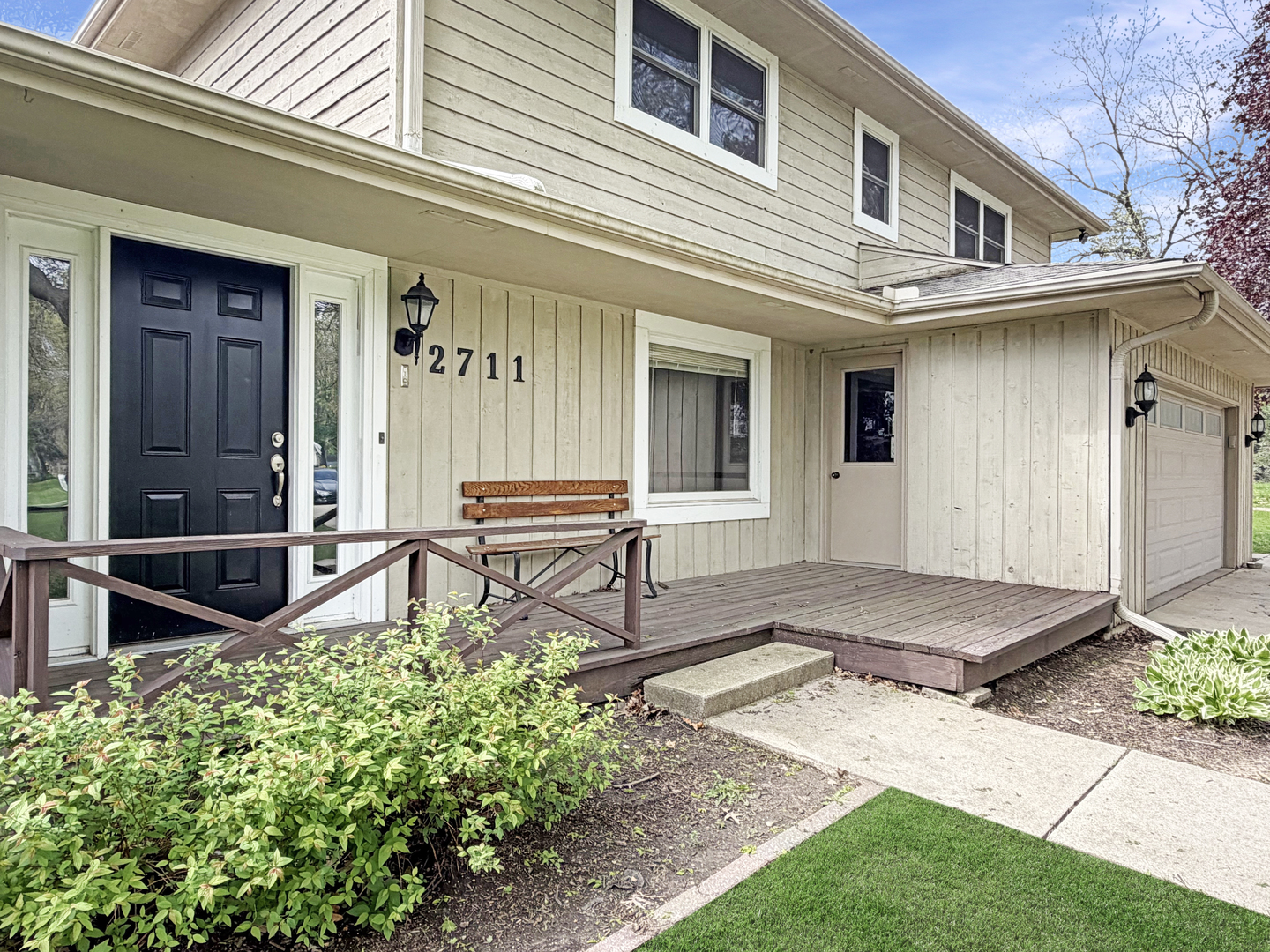 2711 Royal Oaks Drive, Freeport, IL