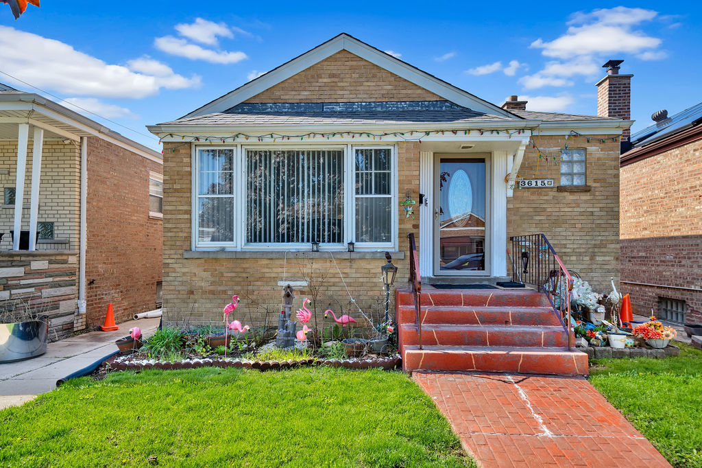 3615 W 70th Place, Chicago, IL