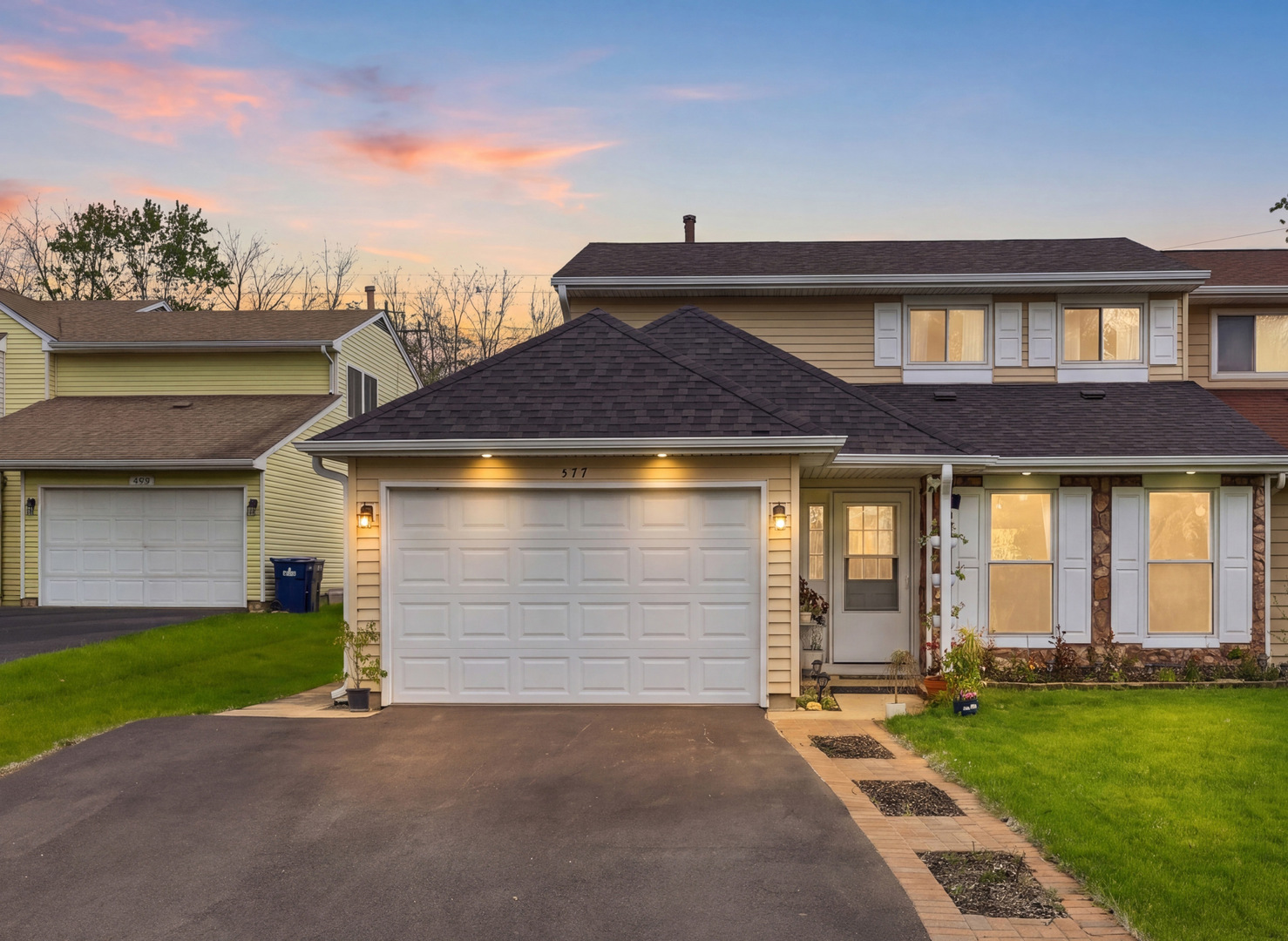 577 HORACE Drive, Elgin, IL