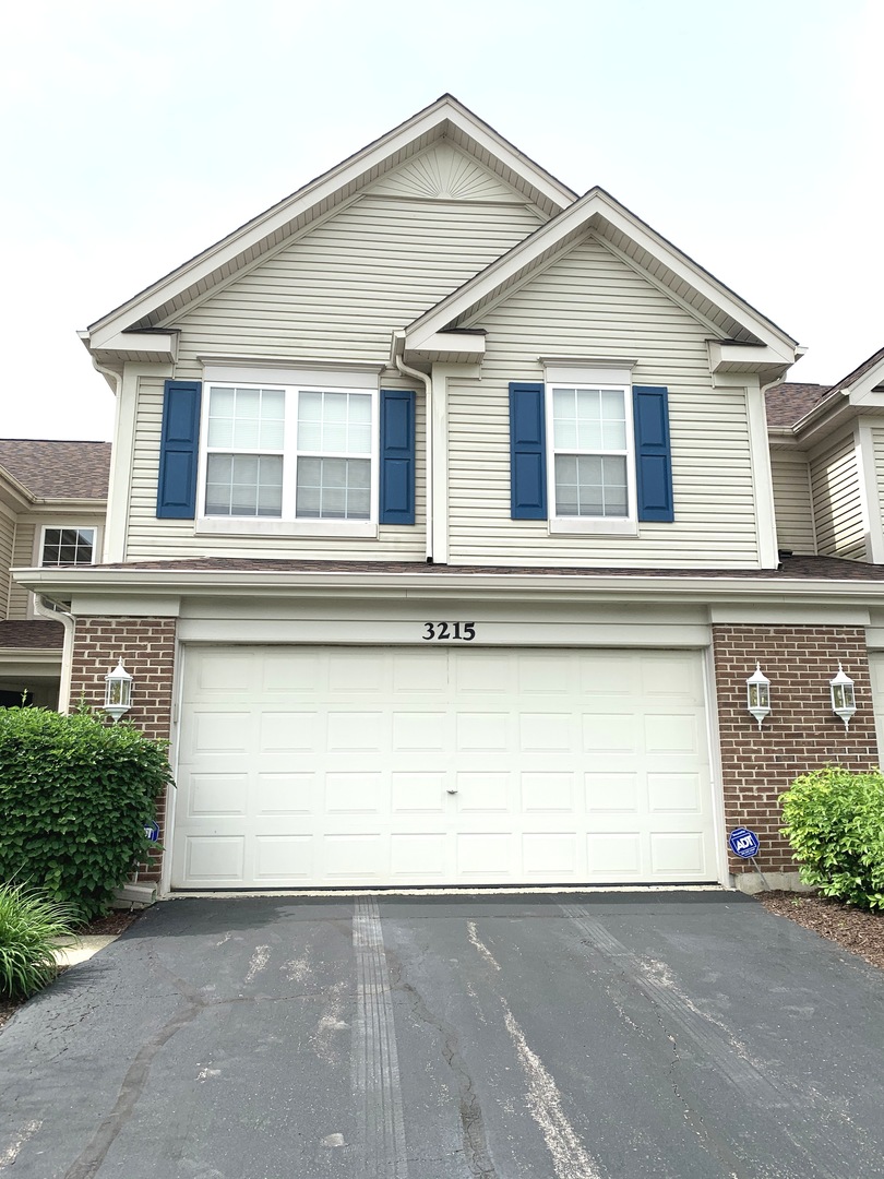 3215 Renard Lane, St. Charles, IL