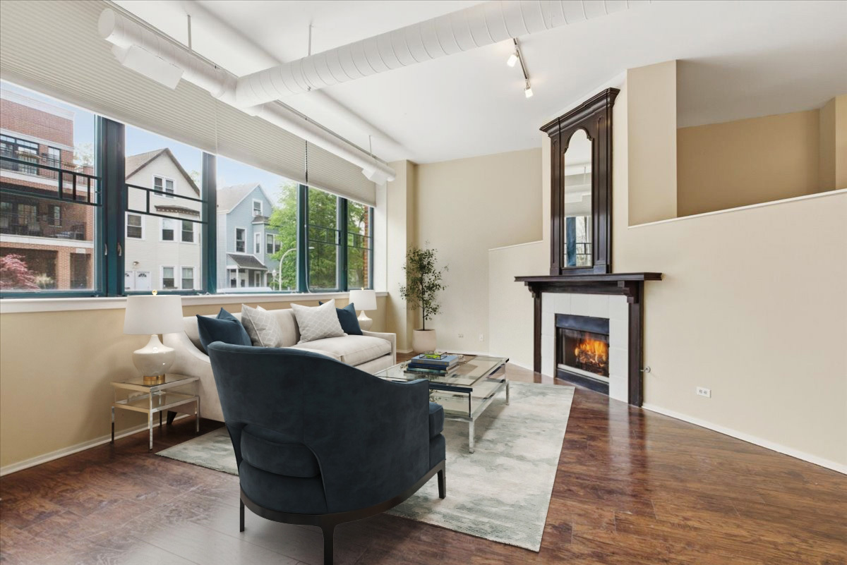 2600 N Southport Avenue #102, Chicago, IL