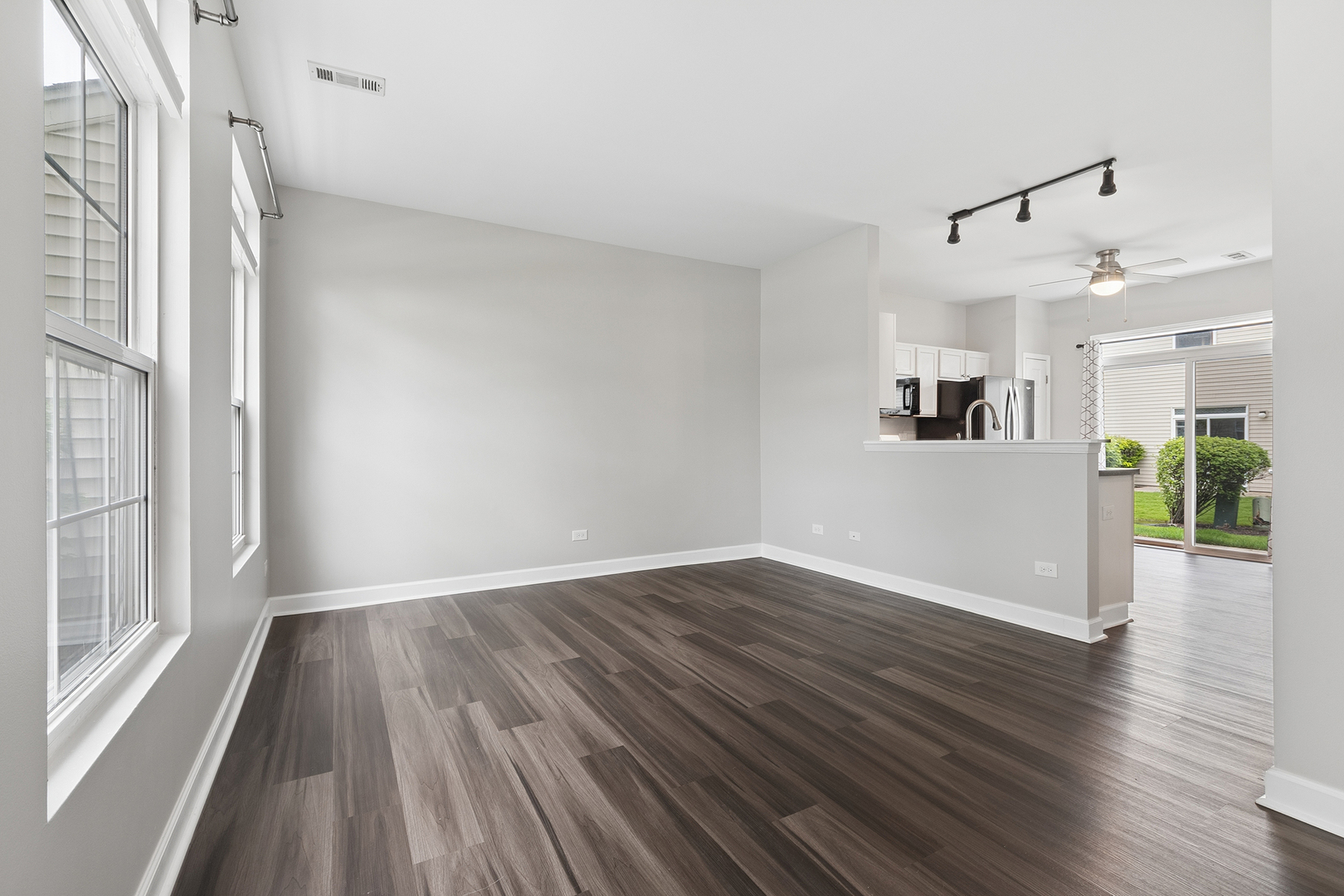 7221 Alden Drive, Plainfield, IL