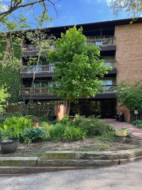 5700 Hillcrest Lane #3G, Lisle, IL