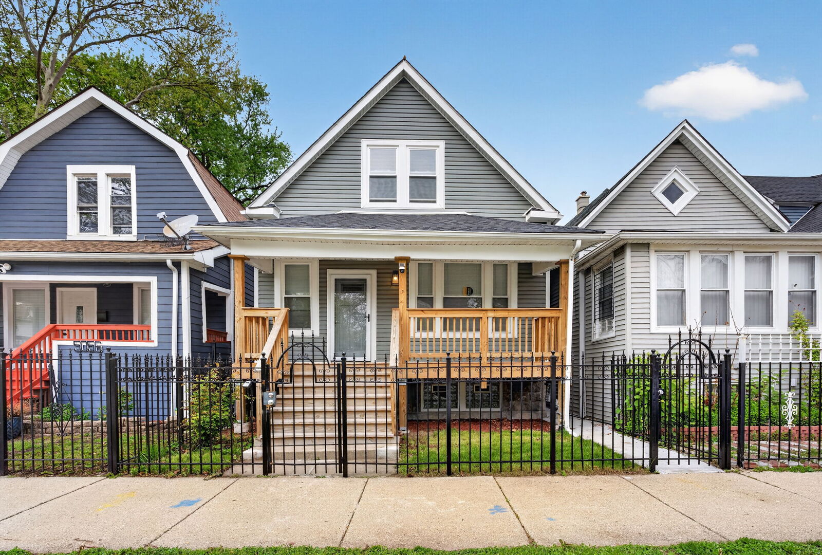 5054 W Ohio Street, Chicago, IL