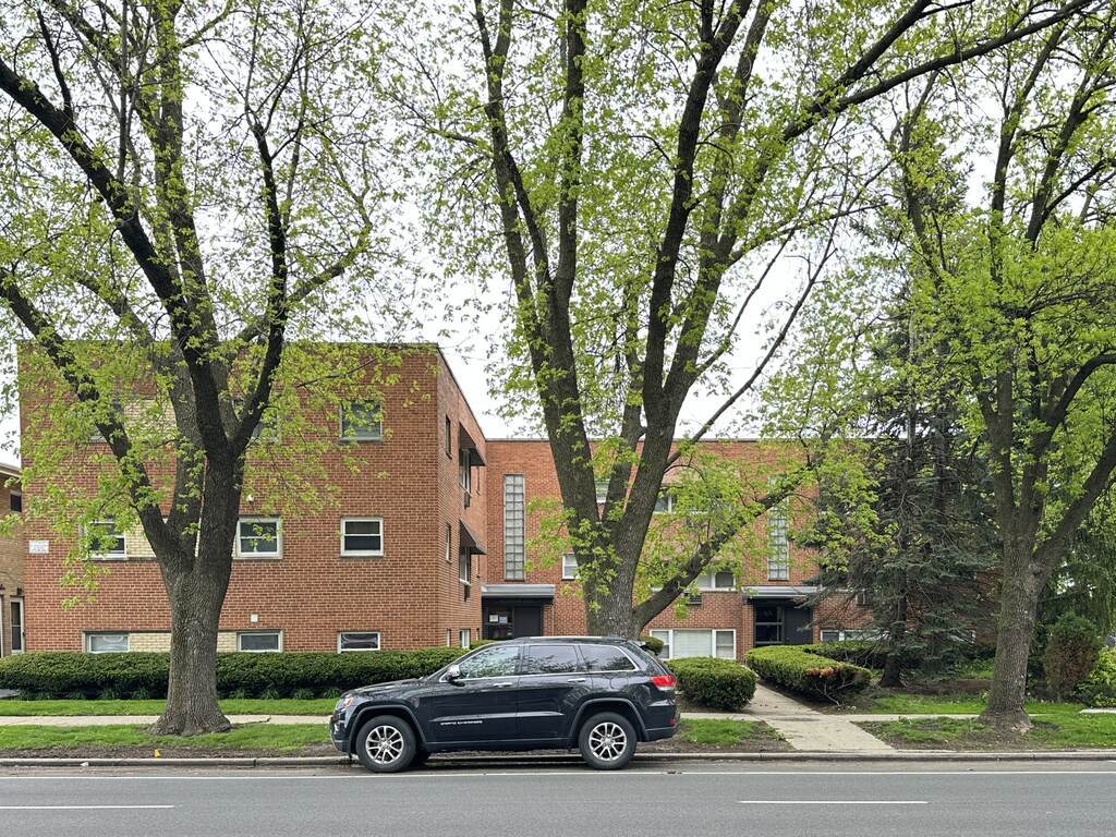 6273 N Cicero Avenue #B5, Chicago, IL