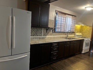 424 Titsworth Court, Aurora, IL