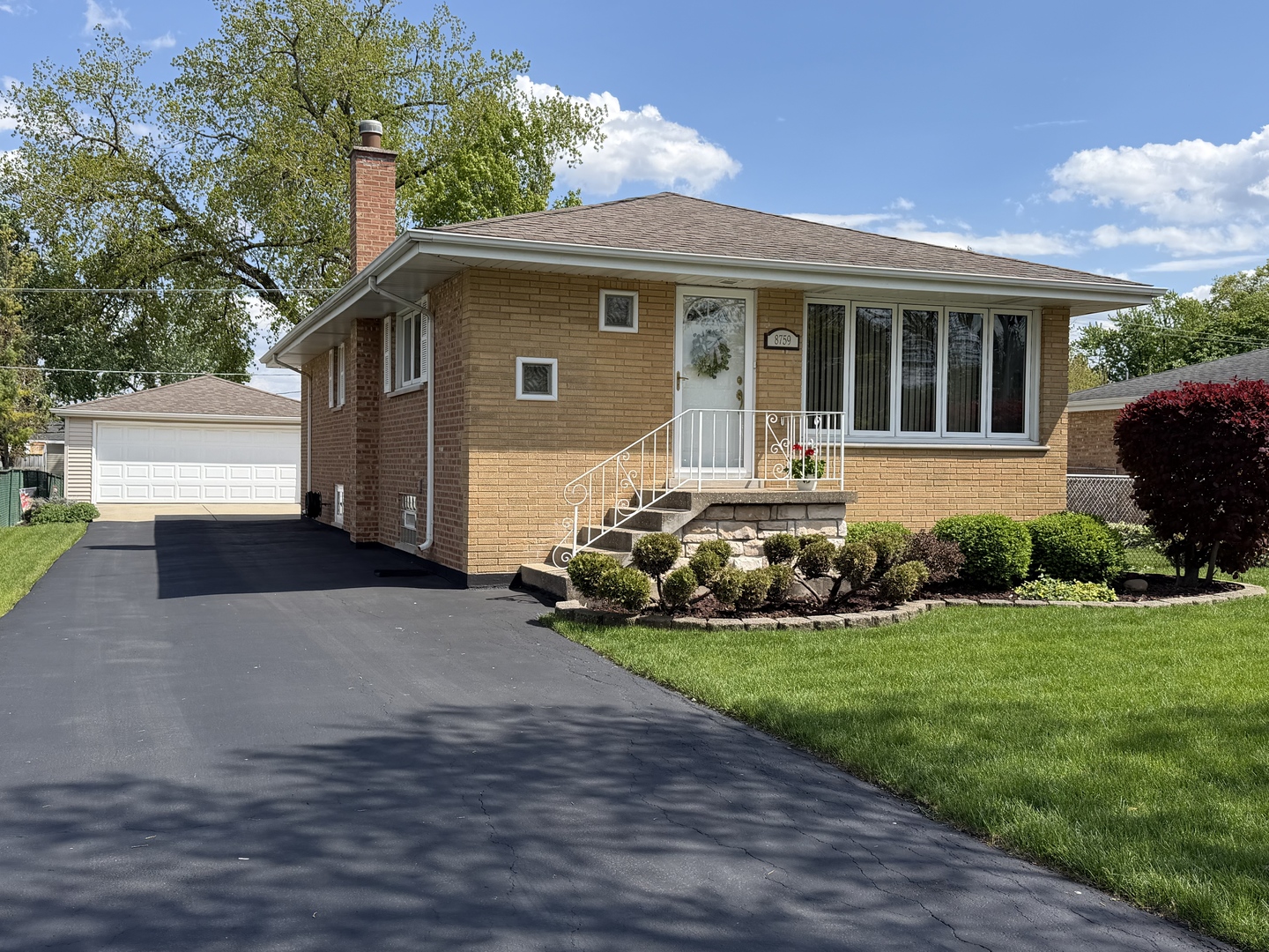 8759 Natoma Avenue, Oak Lawn, IL