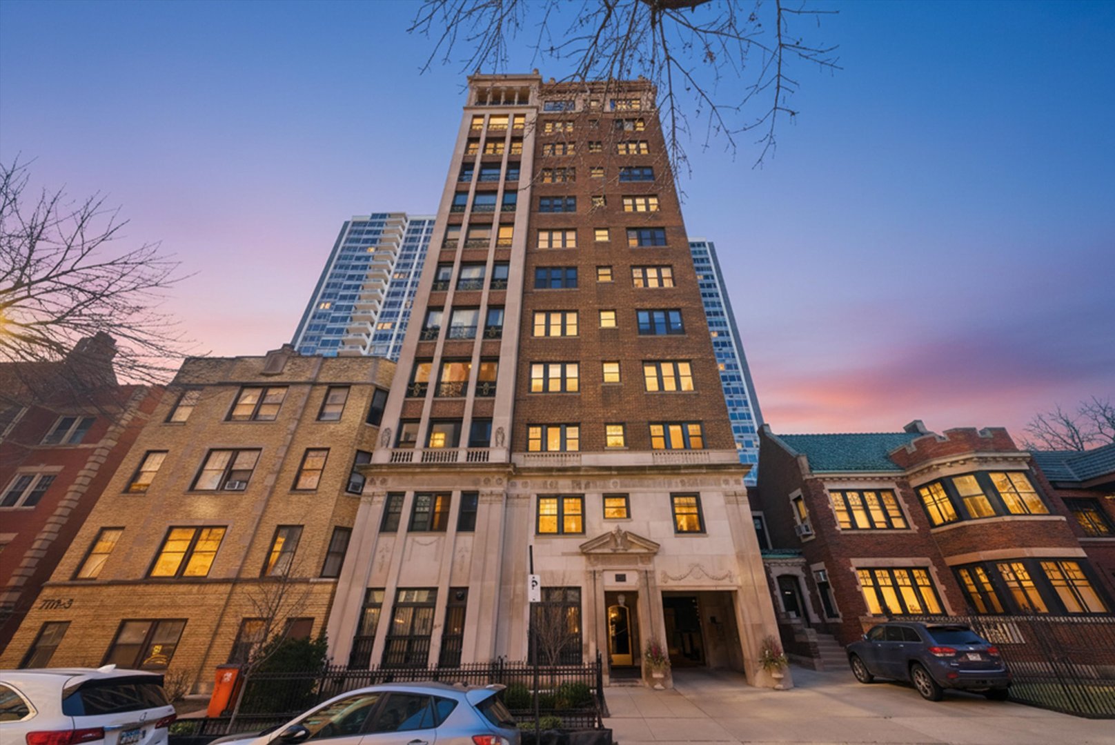 707 W Junior Terrace #3S, Chicago, IL