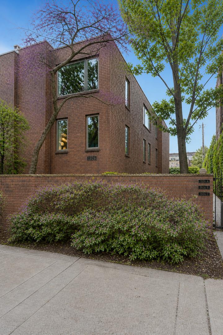 1926 N MOHAWK Street #12, Chicago, IL