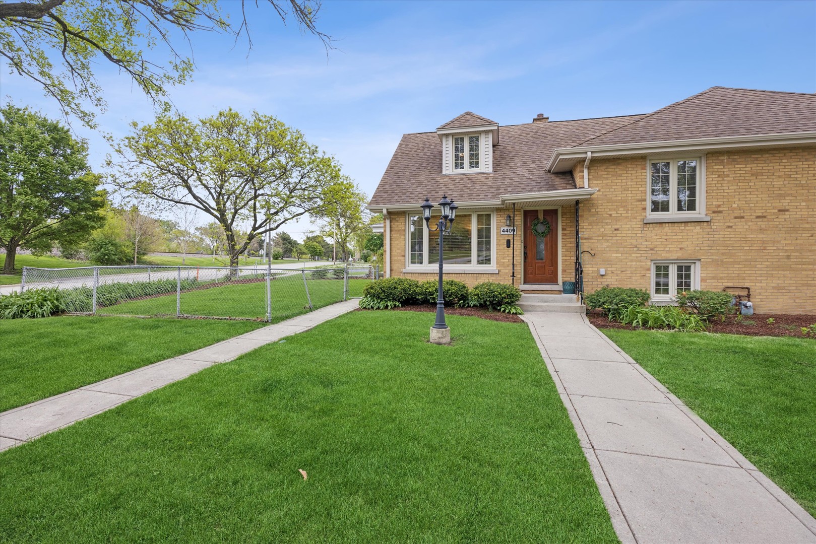 4409 Clausen Avenue #4409, Western Springs, IL