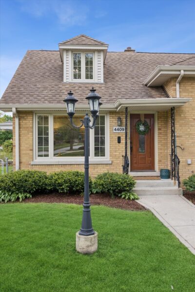 4409 Clausen Avenue #4409, Western Springs, IL