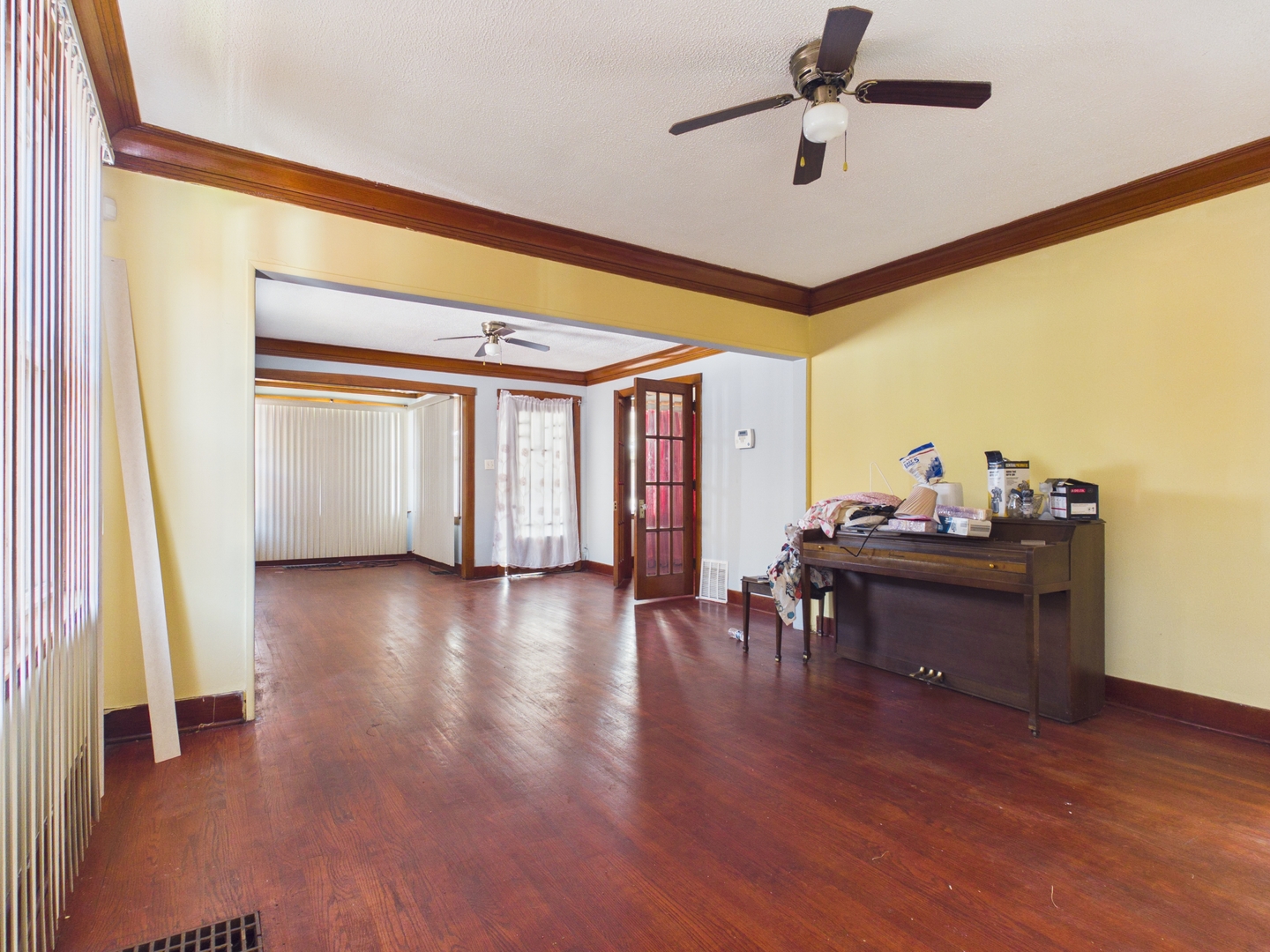340 156TH Place, Calumet City, IL