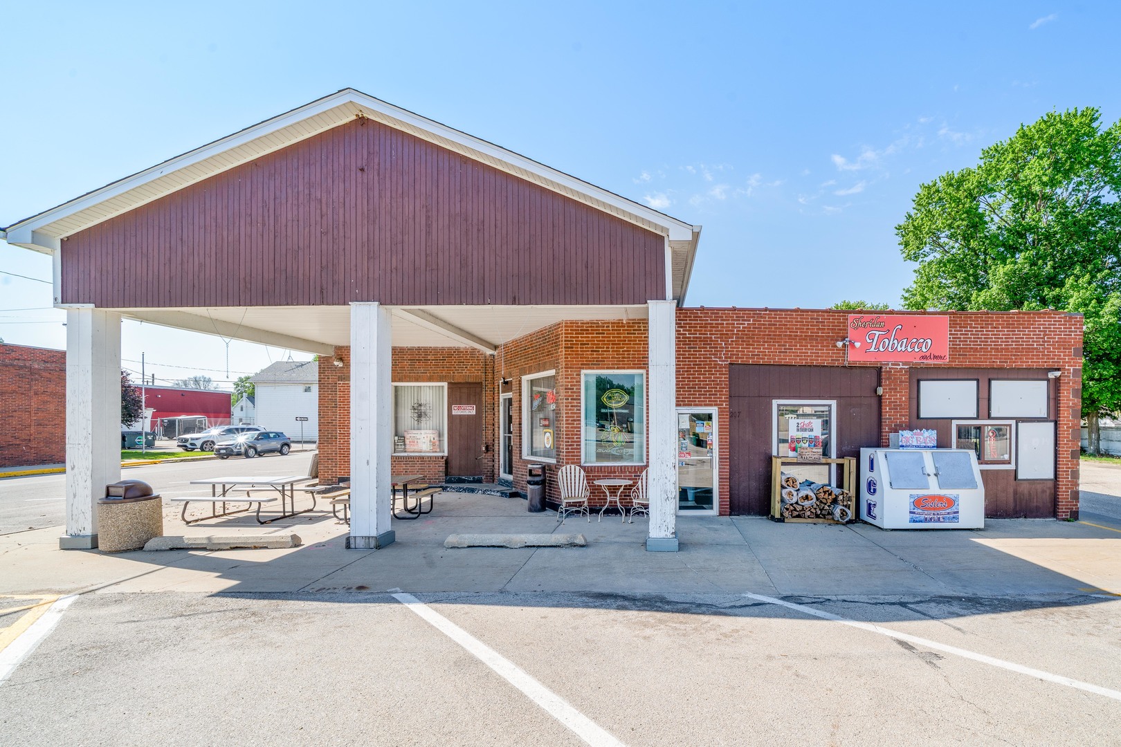 207 W Si Johnson Street, Sheridan, IL
