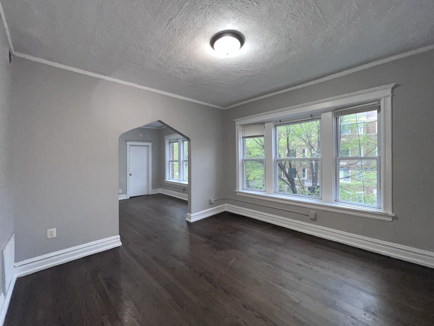 2707 E 78th Street #2W, Chicago, IL