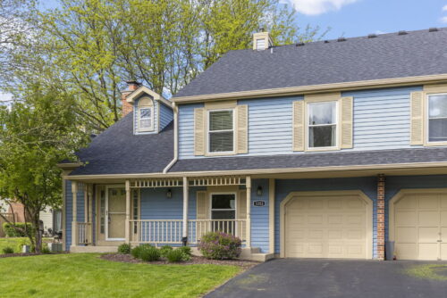 1353 Queensgreen Circle #1502, Naperville, IL