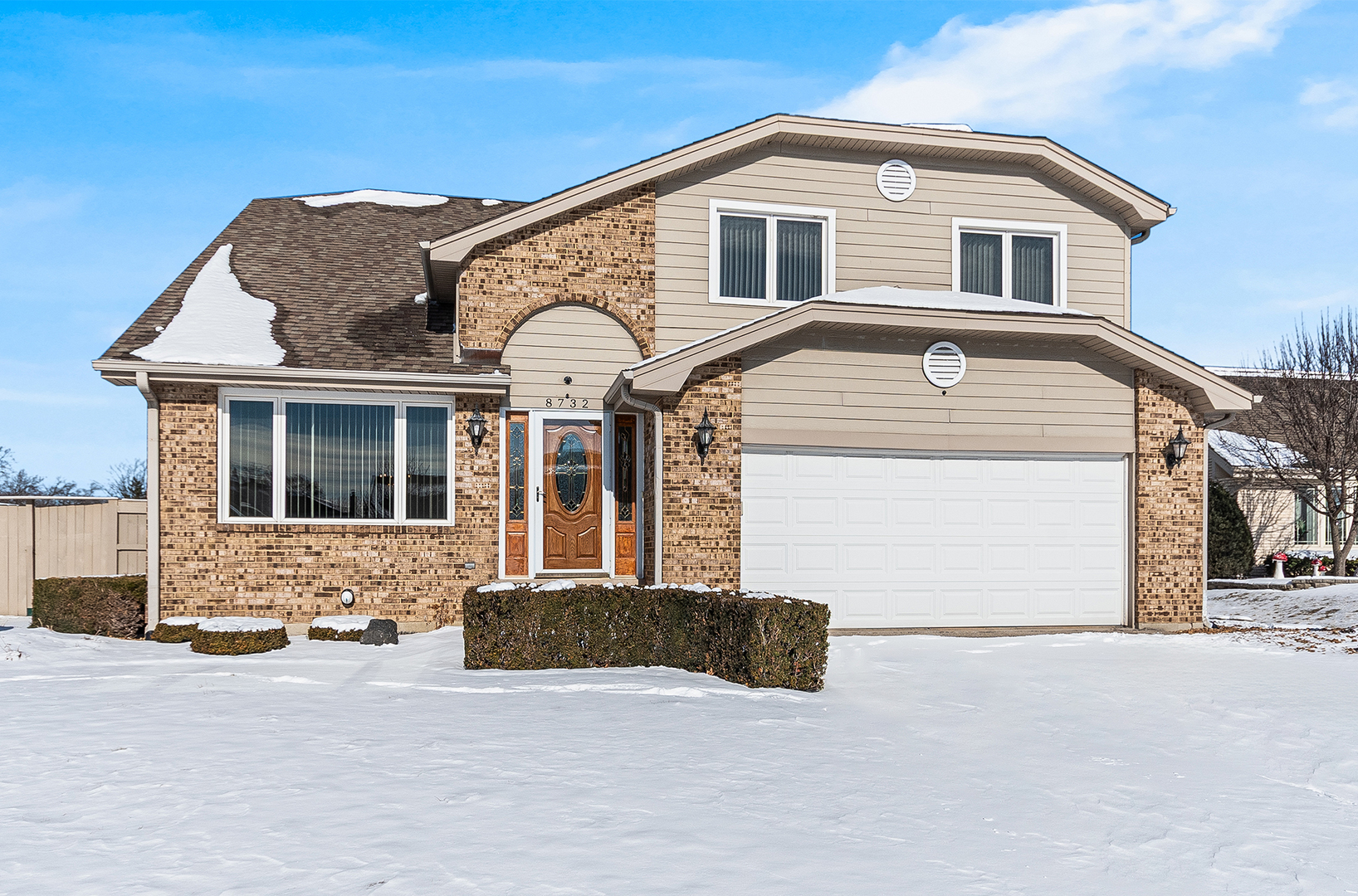 8732 W Surrey Park, Palos Hills, IL