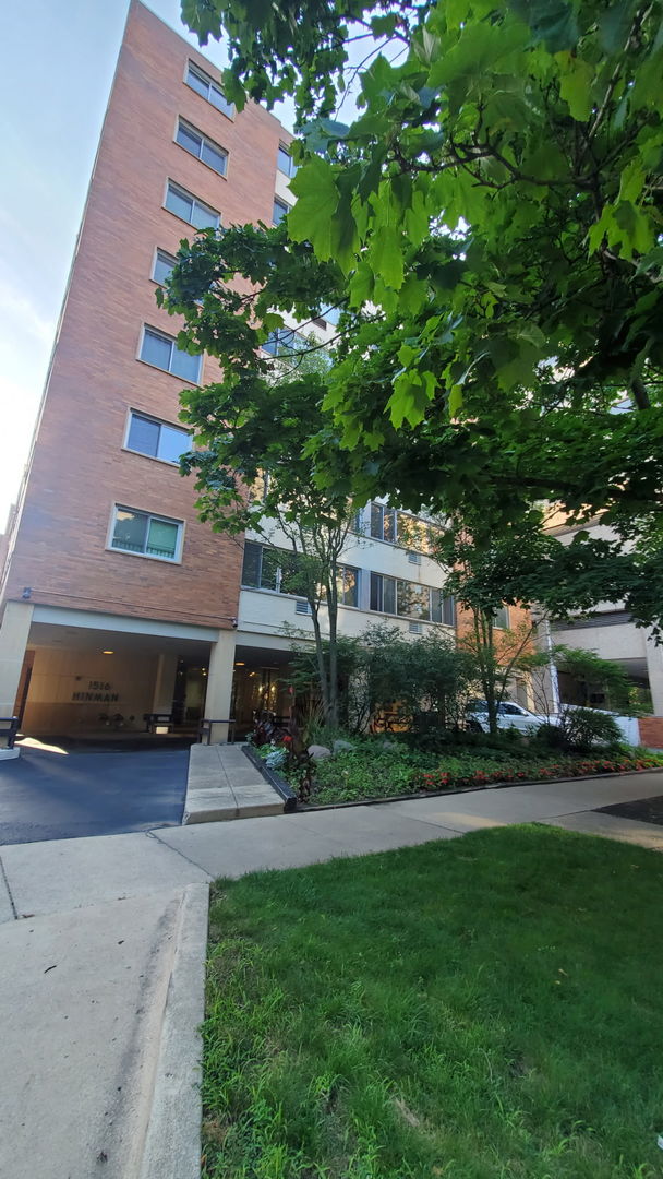 1516 Hinman Avenue #308, Evanston, IL