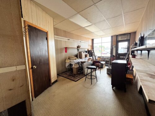 118 W Howard Street, Pontiac, IL