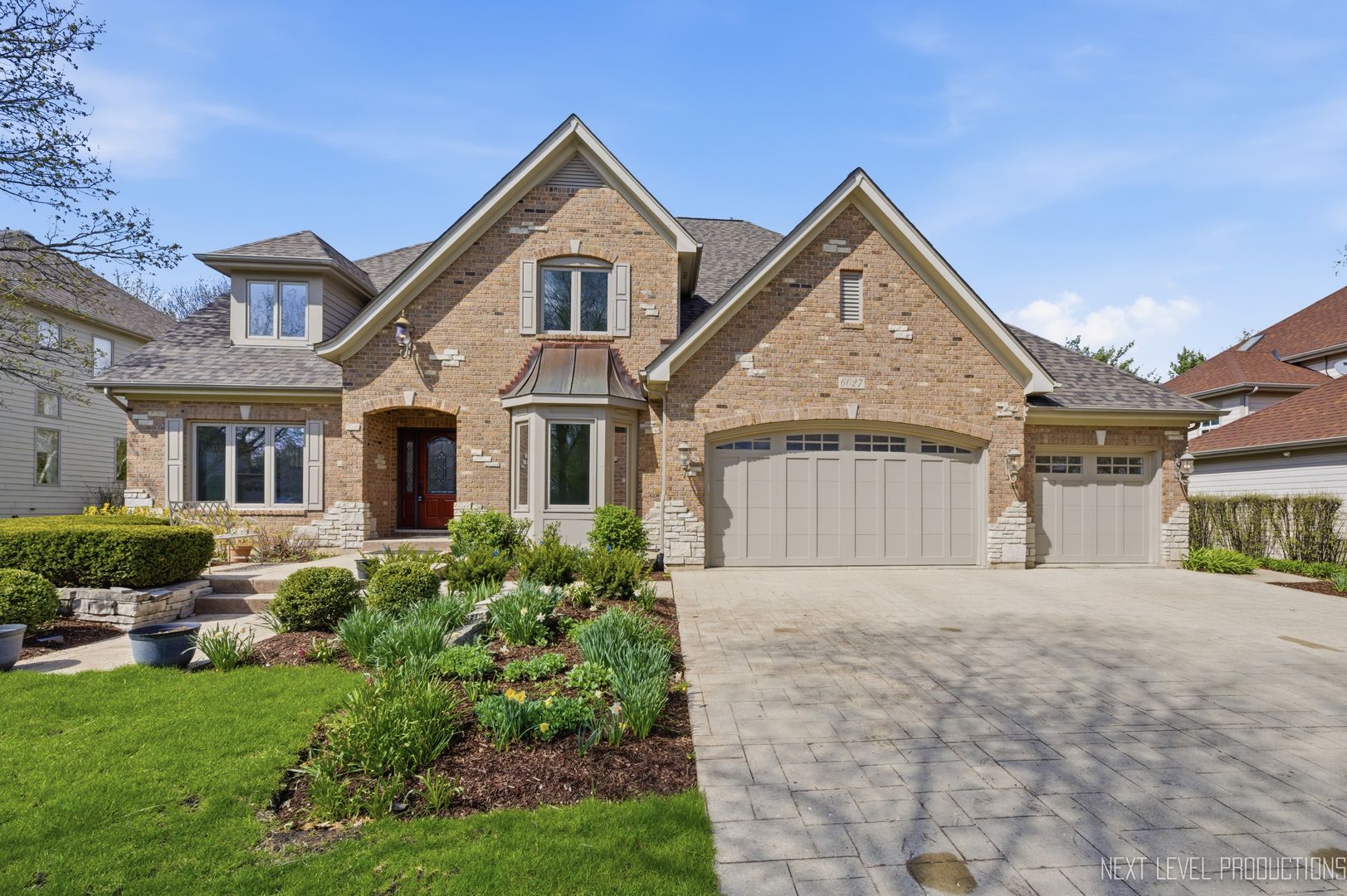 6027 Rosinweed Lane, Naperville, IL