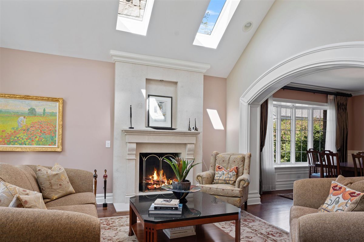 1109 Hohlfelder Road, Glencoe, IL