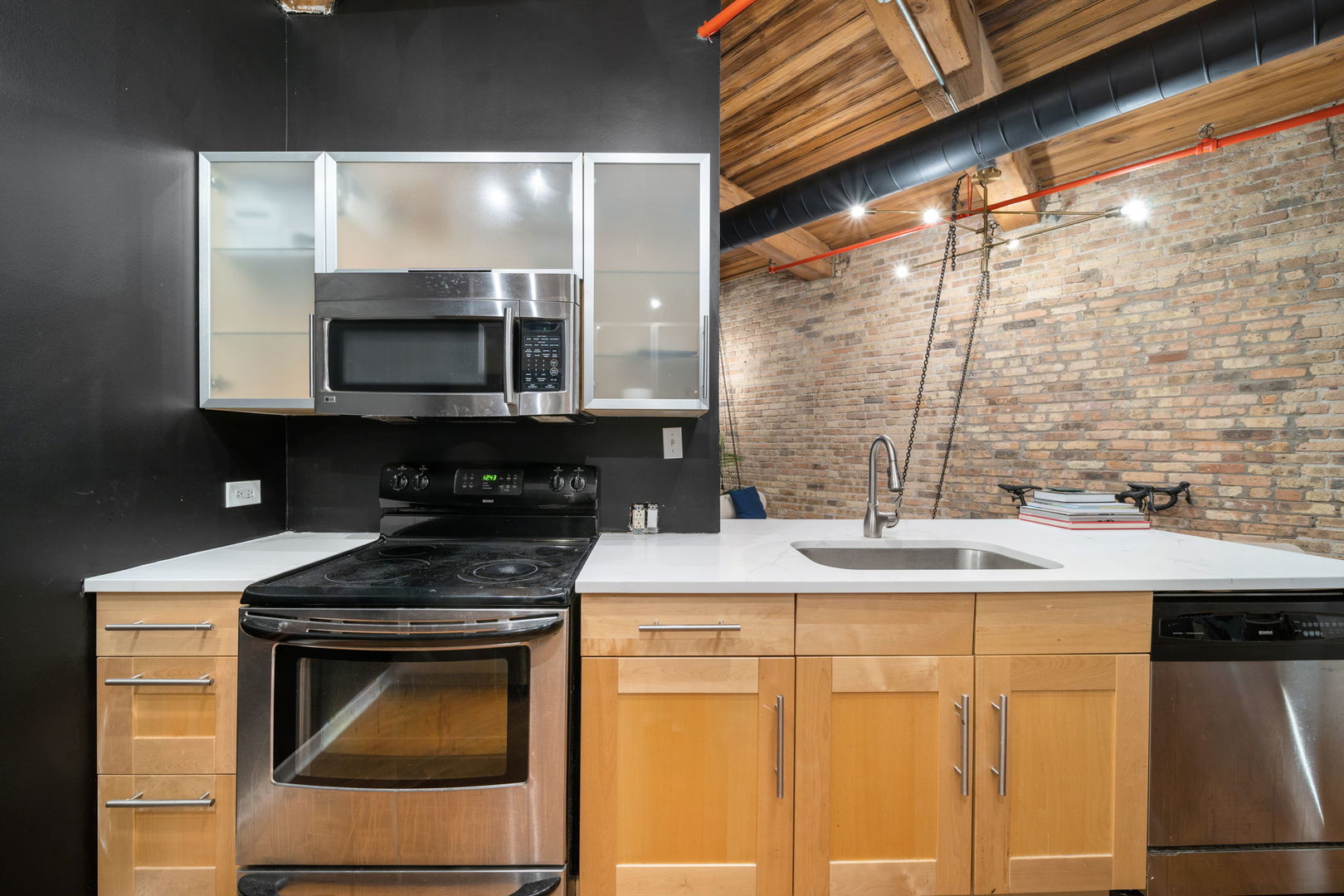 225 W Huron Street #501, Chicago, IL