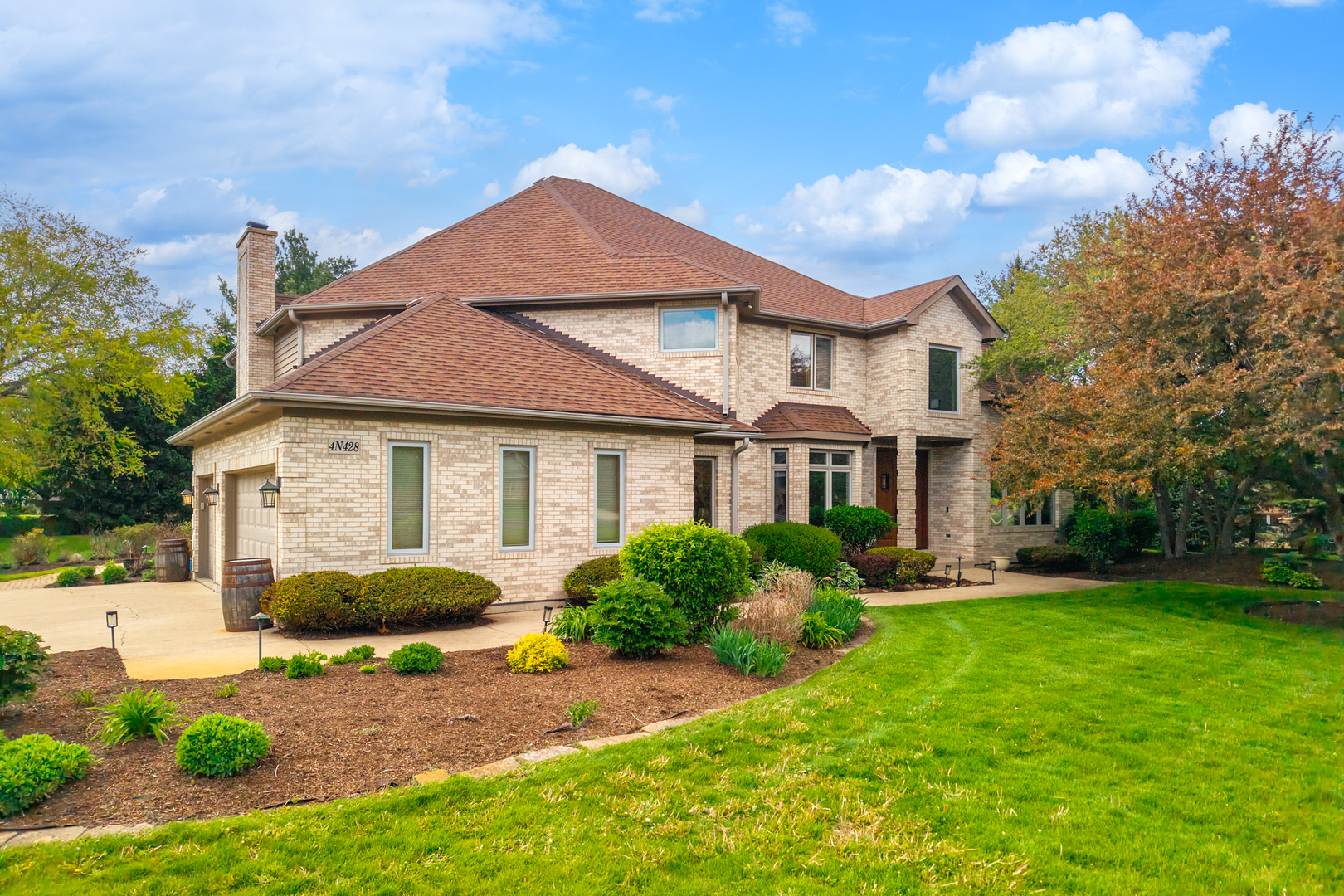 4N428 KINGSWOOD Court, Wayne, IL