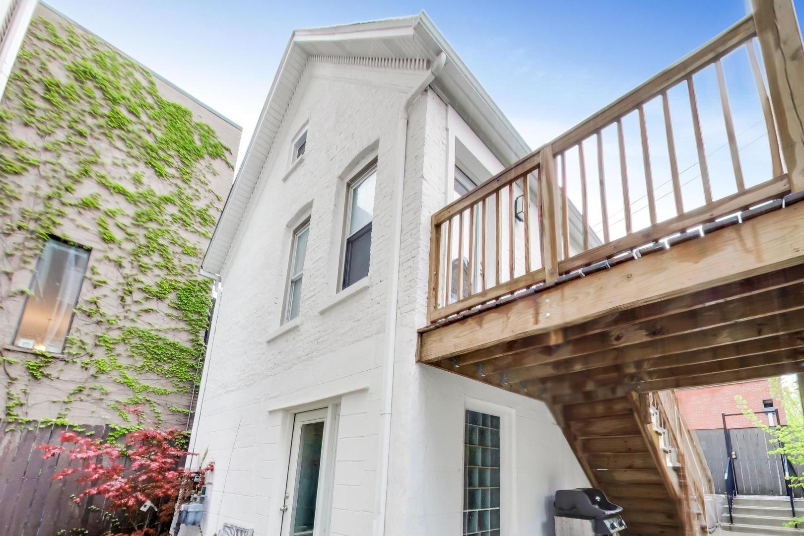 2021 W Shakespeare Avenue #CH2, Chicago, IL