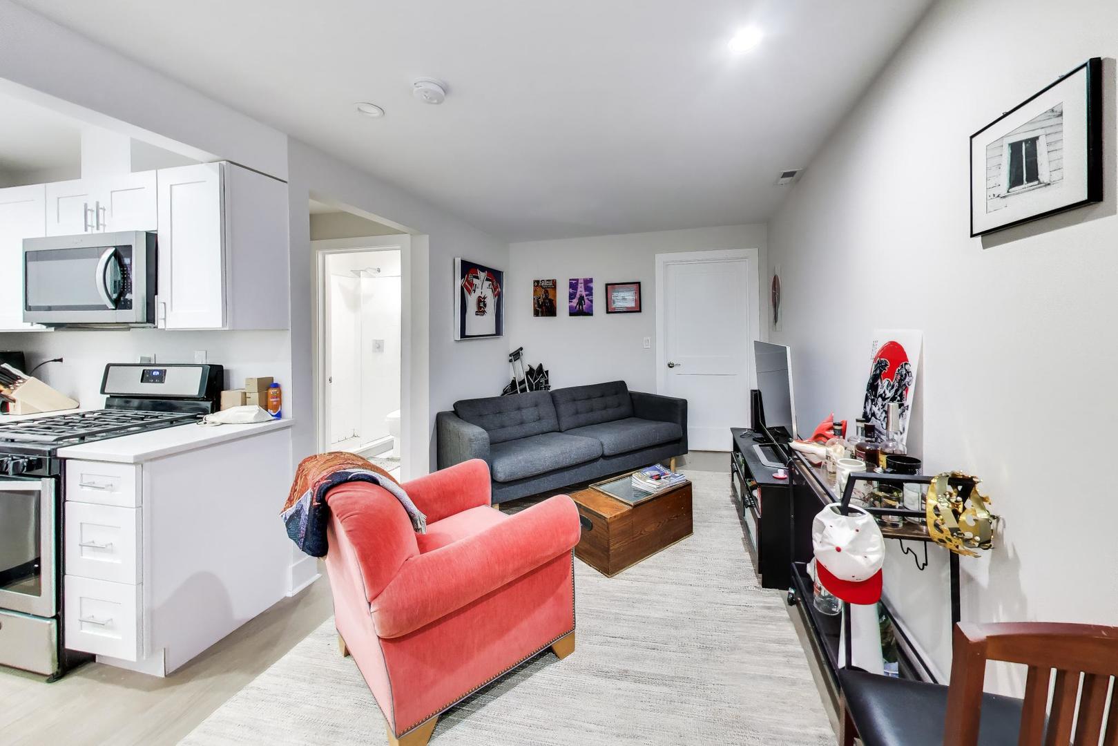 2021 W Shakespeare Avenue #CH2, Chicago, IL