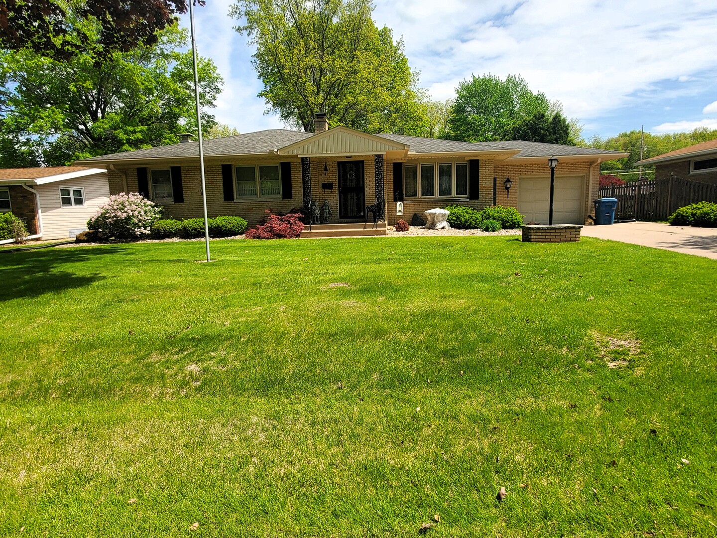3500 12th Street, East Moline, IL