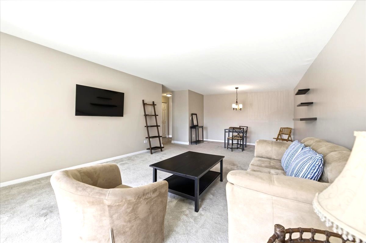 1311 S Finley Road #203, Lombard, IL