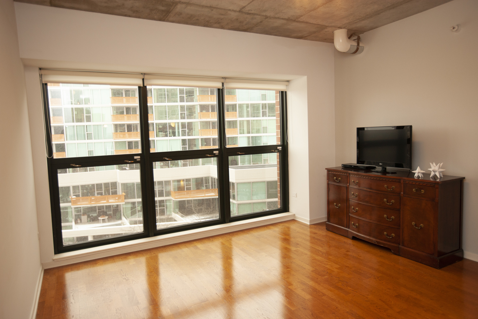 807 Davis Street #505, Evanston, IL