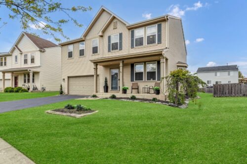 688 Bay Shore Drive, Pingree Grove, IL