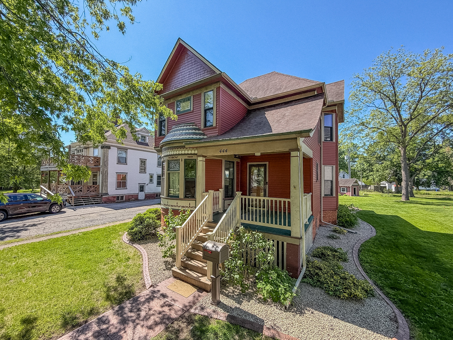 444 E Center Street, Paxton, IL
