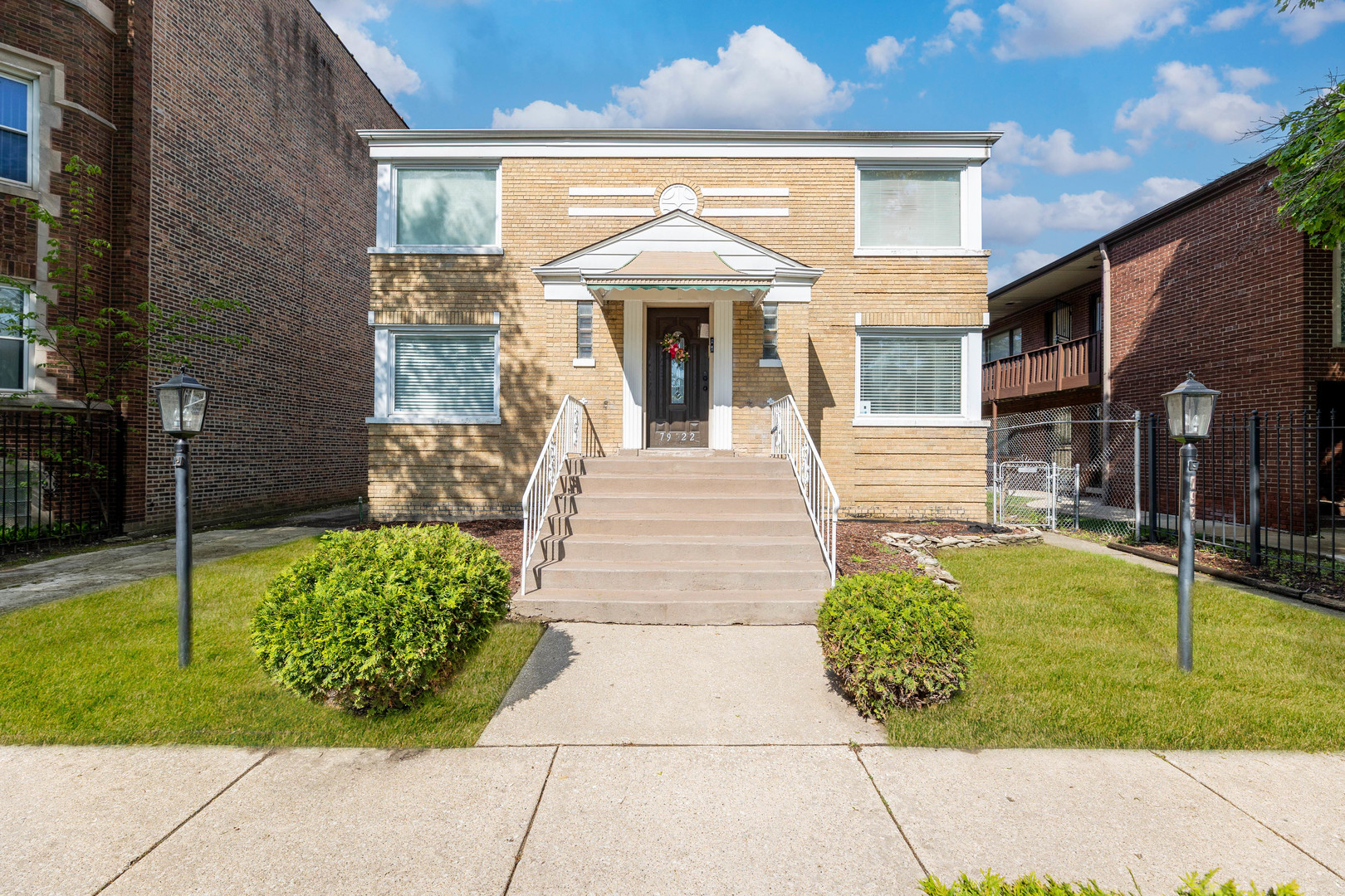7922 S Ellis Avenue, Chicago, IL