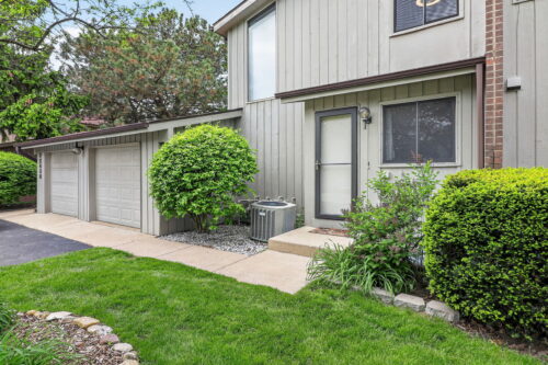 2S638 Enrico Fermi Court, Warrenville, IL