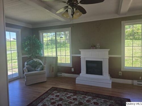 4 Riverview Drive, Nauvoo, IL