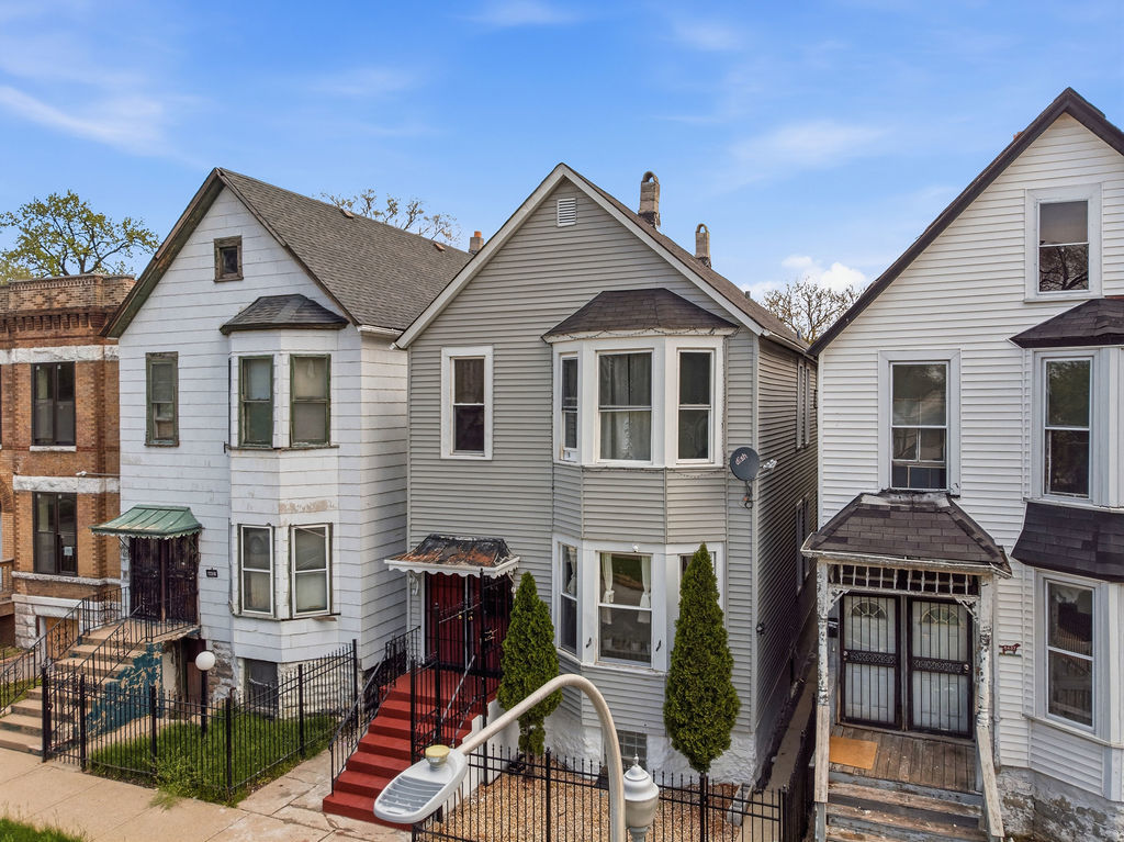 6433 S Aberdeen Street, Chicago, IL