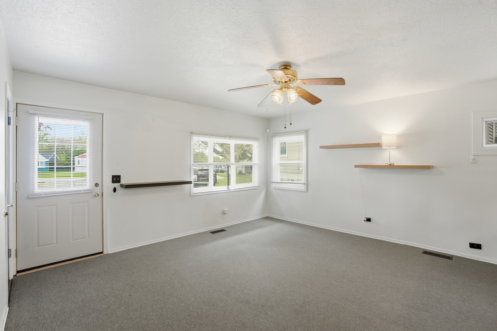 223 Tinbury Lane, Steger, IL