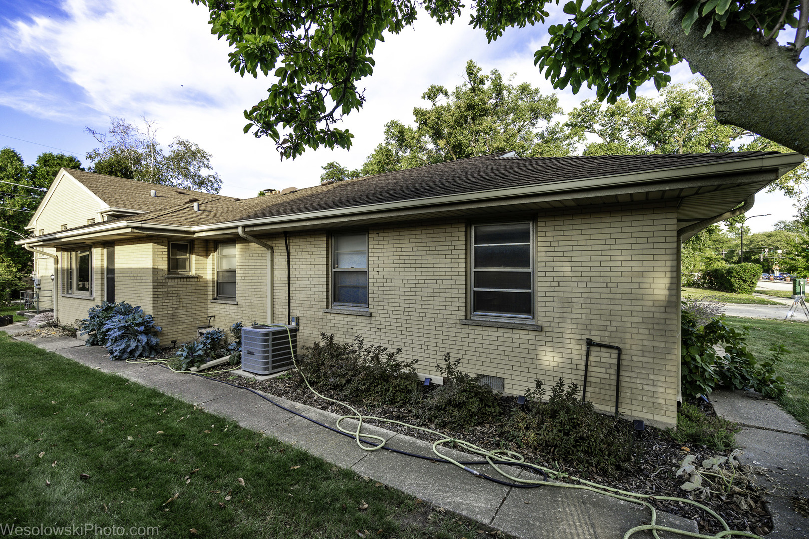 6400 N KNOX Avenue, Lincolnwood, IL