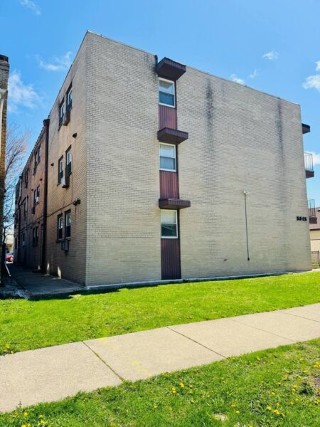 5815 N SPAULDING Avenue #2B, Chicago, IL