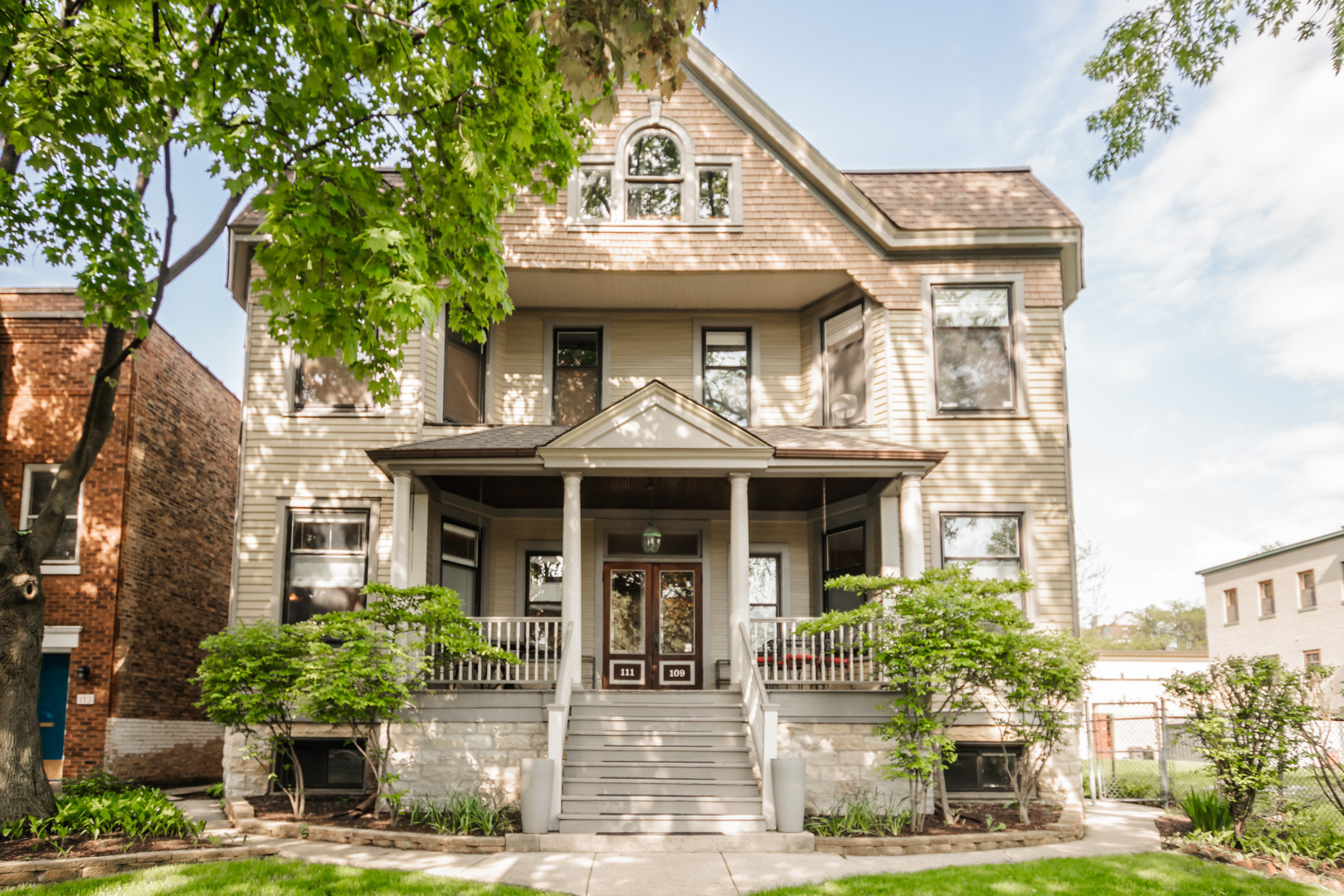 111 S Grove Avenue #2S, Oak Park, IL