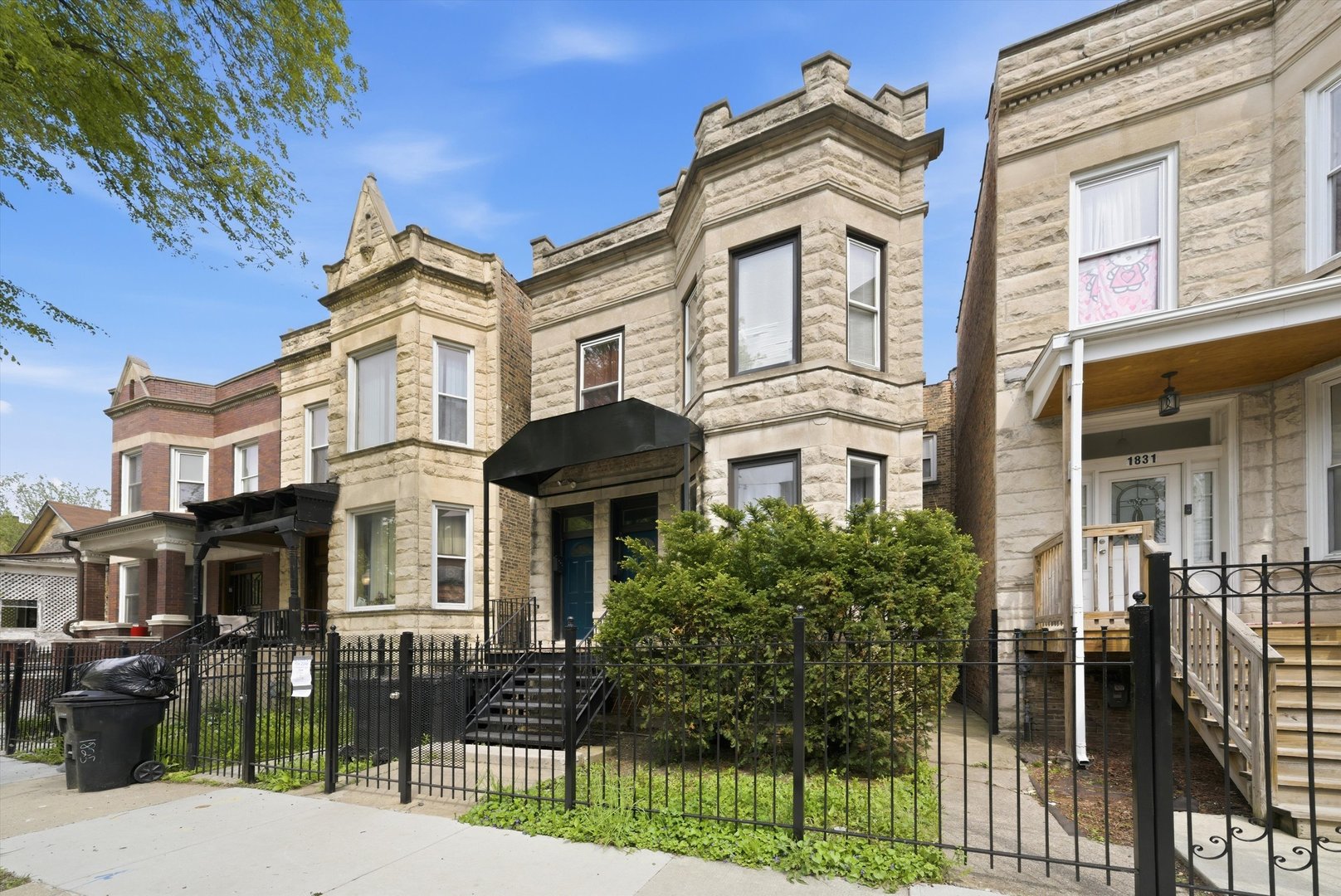 1829 S Central Park Avenue, Chicago, IL