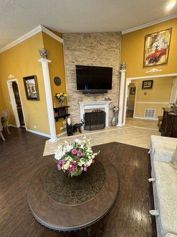 107 Autumn Court #107, Buffalo Grove, IL